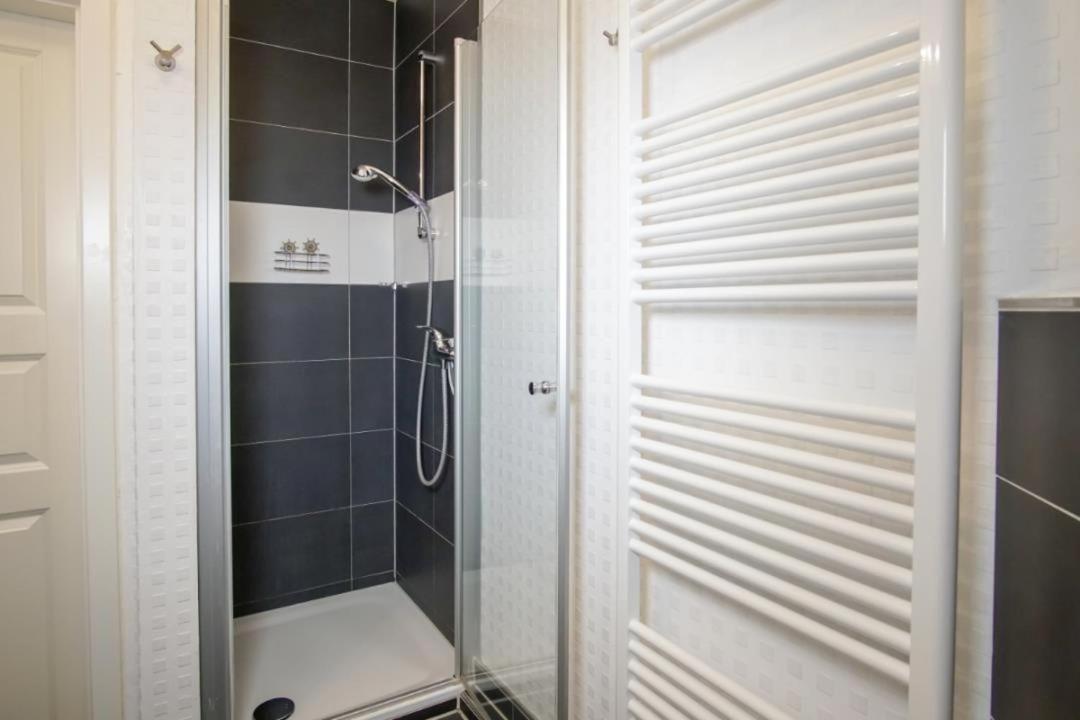 Strandhotel-Heiligenhafen-Wohnung-120-Wellenreiter-Typ-Ii Dış mekan fotoğraf